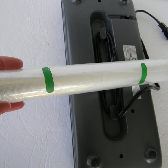 NEW Prepology Vacuum Sealer with Vacuum Sealing Roll CRACKED PEPPER - Picture 5 of 5